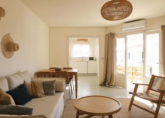 South アレナル・デン・カステル