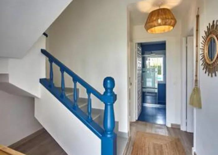 South * アレナル・デン・カステル